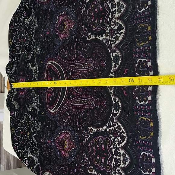 Laura Ashley Velvet Women's Size Large Jacket. One Hook At Bottom Missing. - Picture 15 of 16